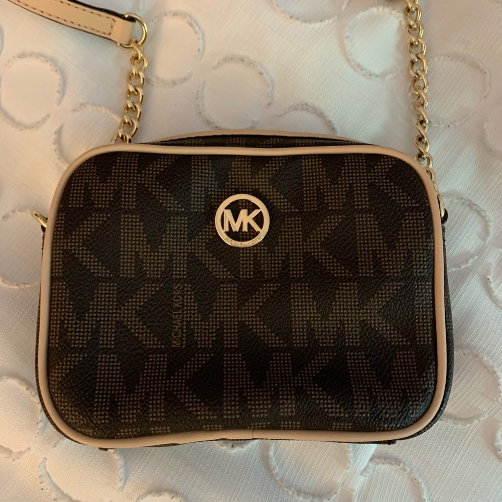 Michael Kors purse